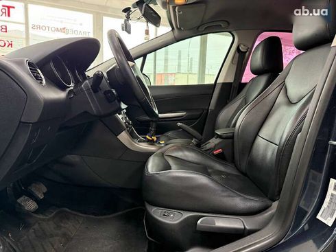 Peugeot 308 2012 - фото 26
