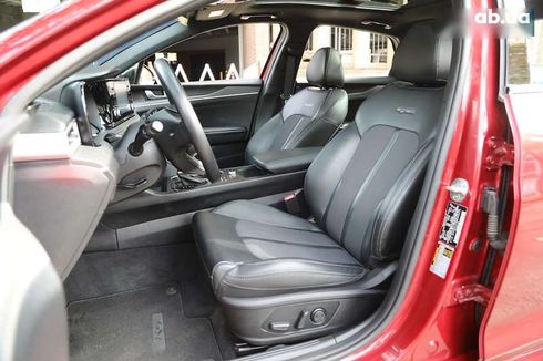 Kia K5 2021 - фото 8