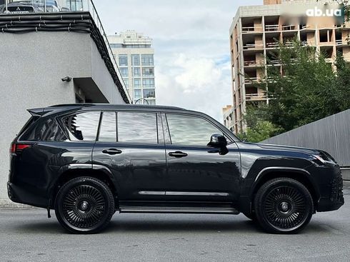 Lexus LX 2022 - фото 12