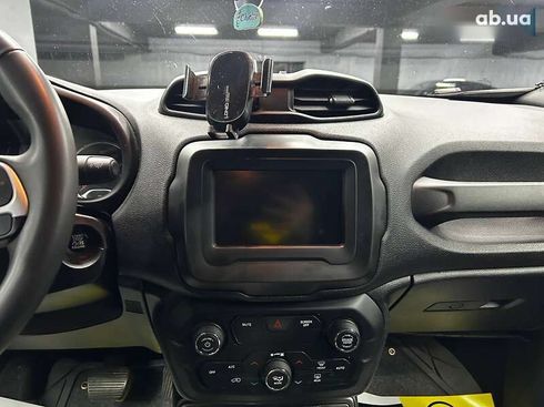 Jeep Renegade 2018 - фото 21