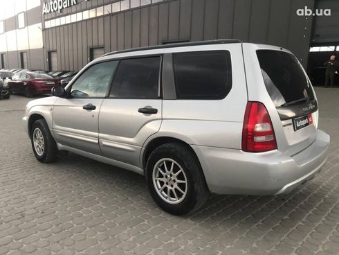Subaru Forester 2005 серый - фото 9