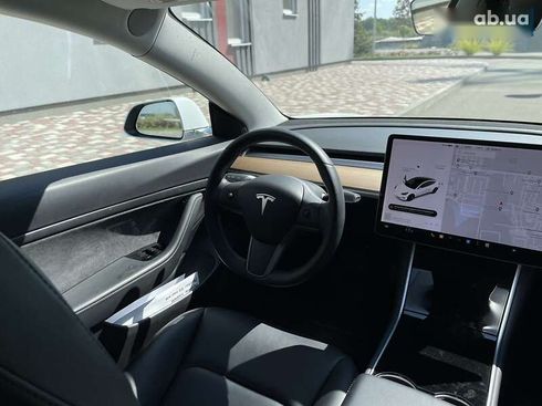 Tesla Model 3 2019 - фото 16