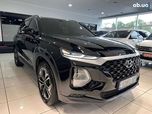 Hyundai Santa Fe 2018 - фото 3