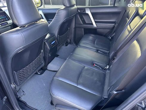Toyota Land Cruiser Prado 2019 - фото 23