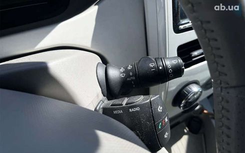 Renault Zoe 2013 - фото 17
