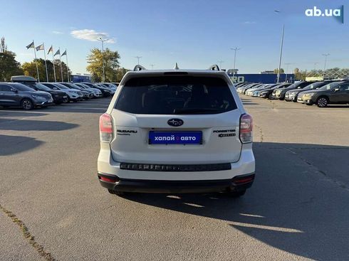 Subaru Forester 2017 - фото 6