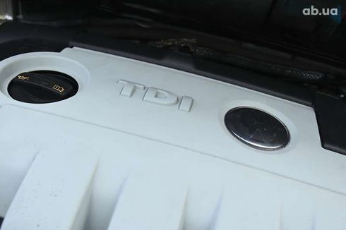 Volkswagen Touran 2009 - фото 20