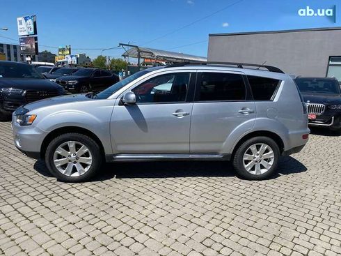 Mitsubishi Outlander 2012 - фото 4