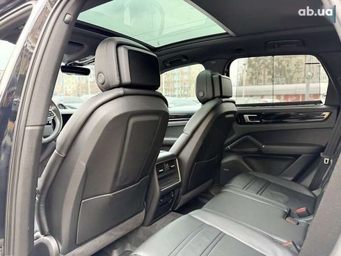 Porsche Cayenne 2019 - фото 28