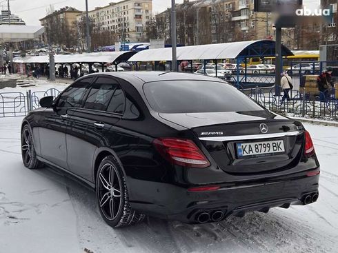 Mercedes-Benz E-Класс 2019 - фото 5