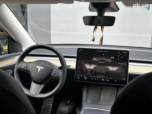Tesla Model Y 2022 - фото 17