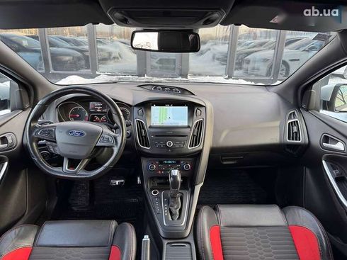 Ford Focus 2018 - фото 13
