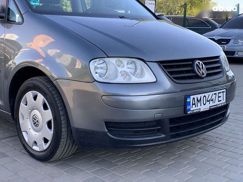 Volkswagen Touran 2003 - фото 8