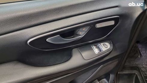 Mercedes-Benz V-Класс 2018 - фото 14