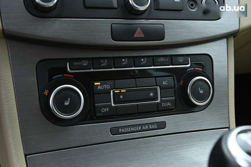 Volkswagen Passat 2011 - фото 19