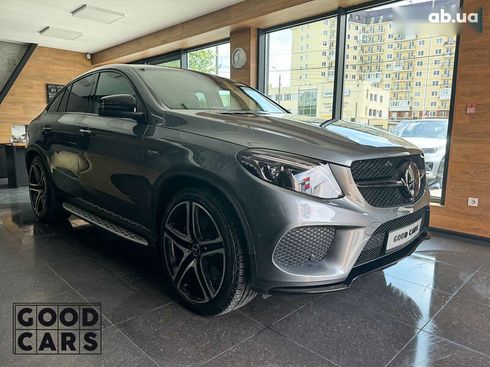 Mercedes-Benz GLE-Class 2019 - фото 3