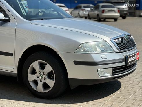Skoda Octavia 2008 серый - фото 4
