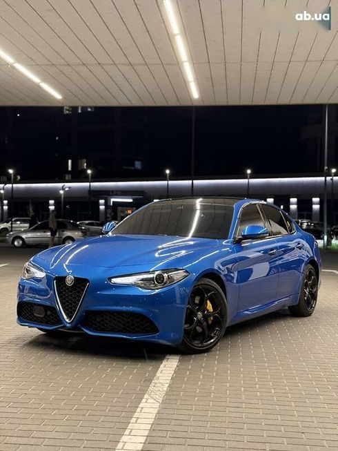 Alfa Romeo Giulia 2017 - фото 2