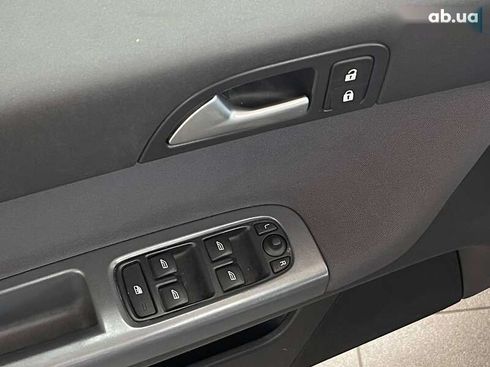 Volvo V50 2010 - фото 23