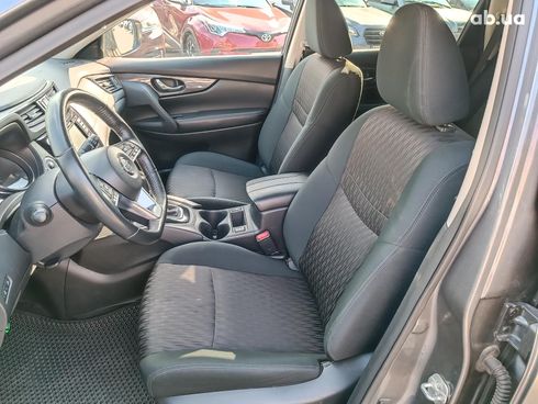 Nissan Rogue 2018 серый - фото 20
