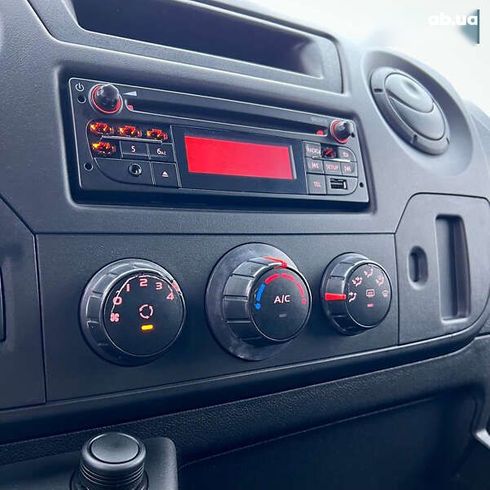 Renault Master 2019 - фото 29