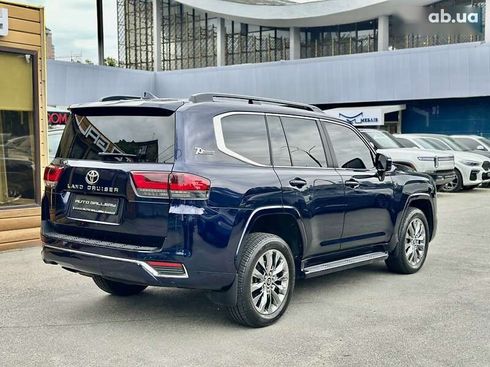 Toyota Land Cruiser 2021 - фото 11