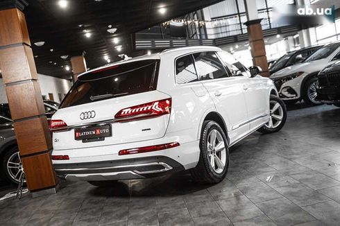 Audi Q7 2022 - фото 22