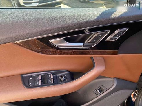 Audi Q7 2017 - фото 12