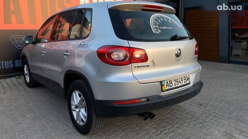Volkswagen Tiguan 2010 - фото 10