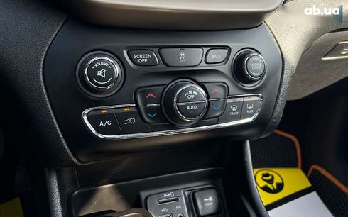 Jeep Cherokee 2016 - фото 19