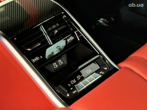 BMW M8 Gran Coupe 2021 - фото 16