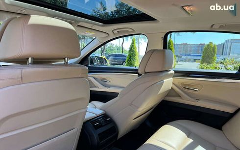 BMW 5 серия 2016 - фото 12