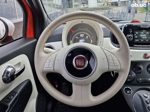 Fiat 500E 2017 - фото 17