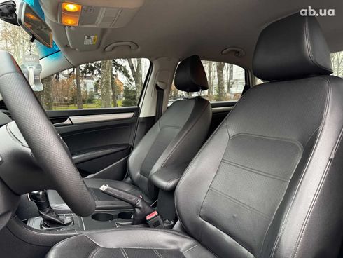 Volkswagen Passat 2013 белый - фото 17