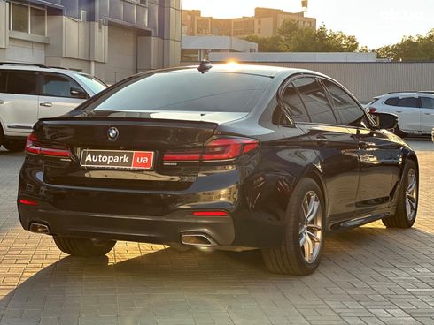 BMW 5 серия 2017 черный - фото 9