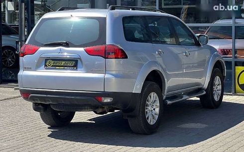 Mitsubishi Pajero Sport 2011 - фото 6
