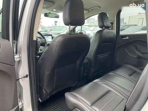 Ford Escape 2018 - фото 22