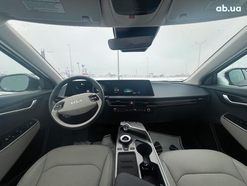 Kia EV6 2022 черный - фото 76
