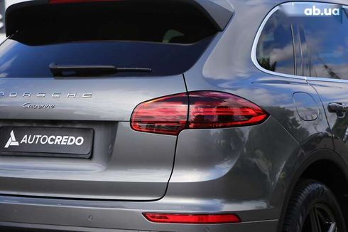 Porsche Cayenne 2017 - фото 9
