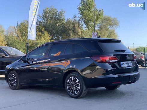 Opel Astra 2017 - фото 17