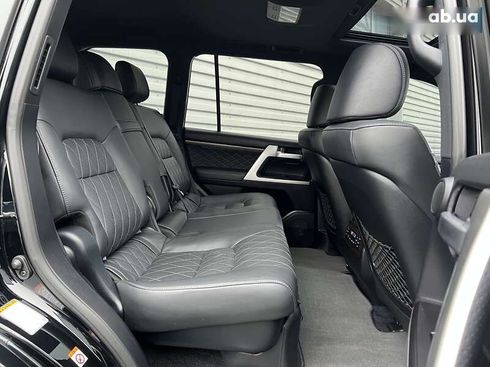 Toyota Land Cruiser 2016 - фото 28