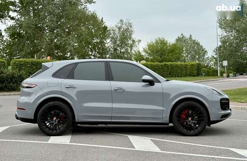 Porsche Cayenne 2018 - фото 17