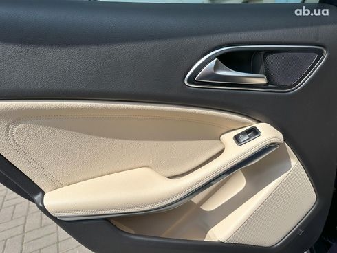 Mercedes-Benz GLA-Класс 2019 синий - фото 16