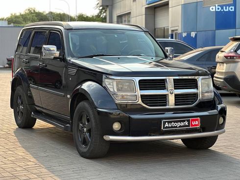 Dodge Nitro 2008 черный - фото 3