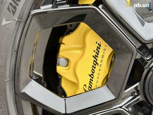 Lamborghini Huracan 2024 - фото 11