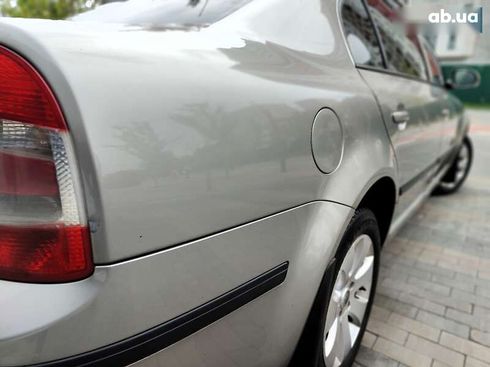 Skoda Superb 2007 - фото 18