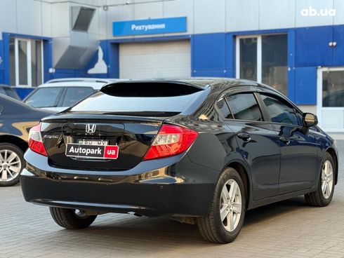 Honda Civic 2012 черный - фото 6