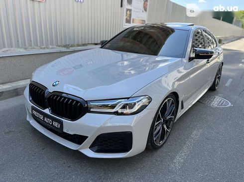 BMW 5 серия 2020 - фото 17