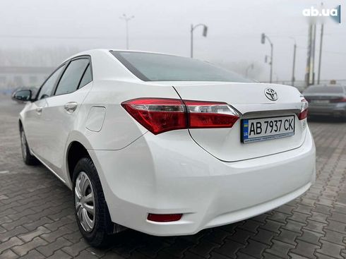 Toyota Corolla 2017 - фото 5