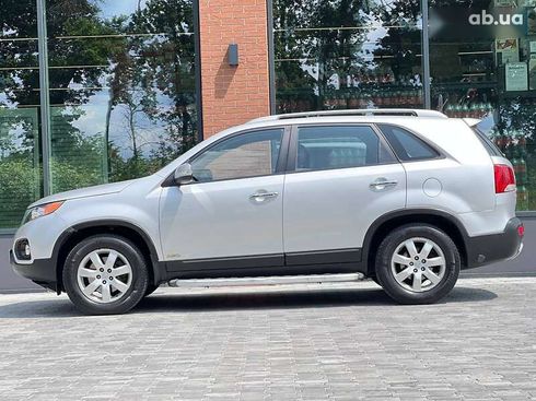 Kia Sorento 2010 - фото 10